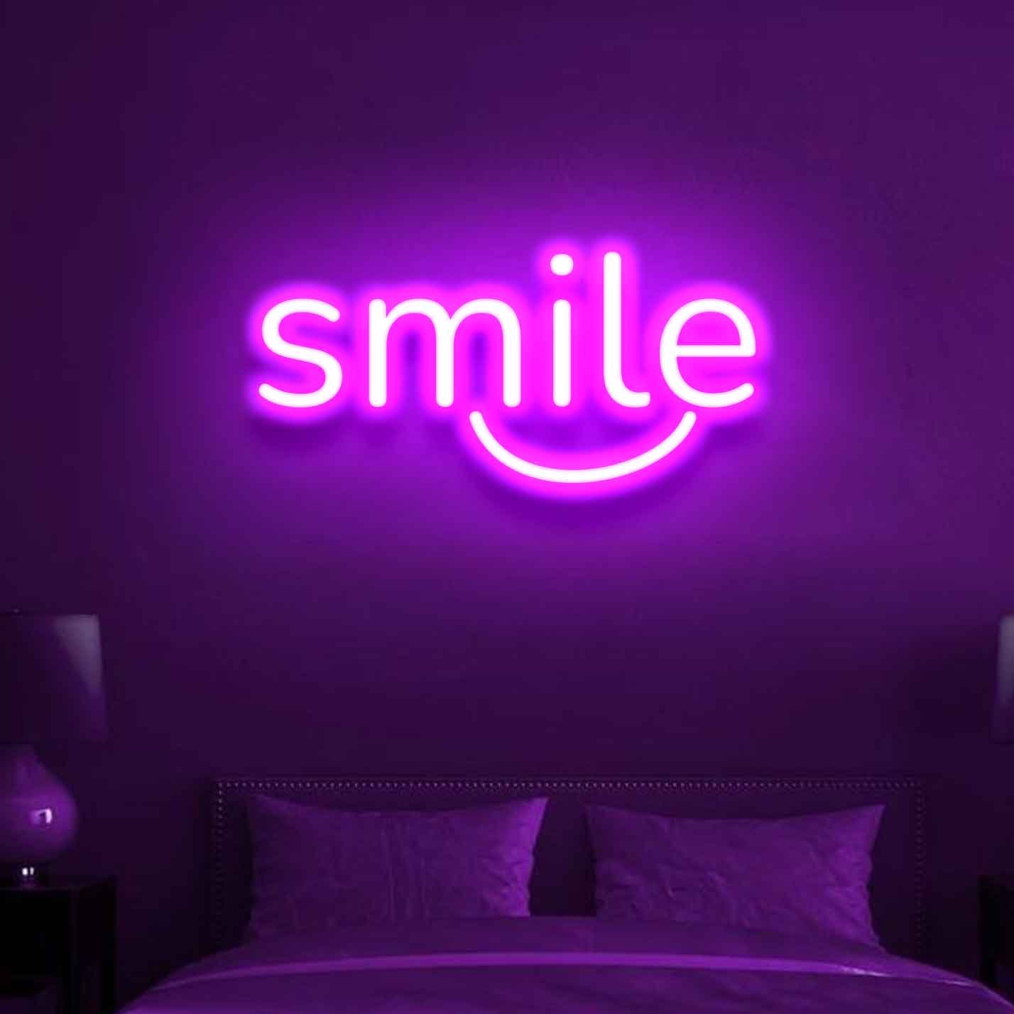 Smile Neon Sign - Image 4