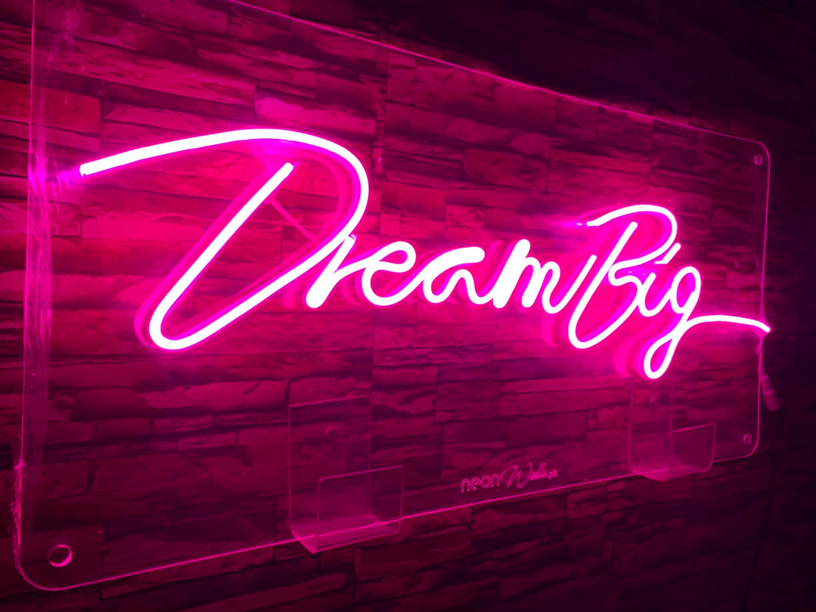 Dream Big Neon Sign - Image 10